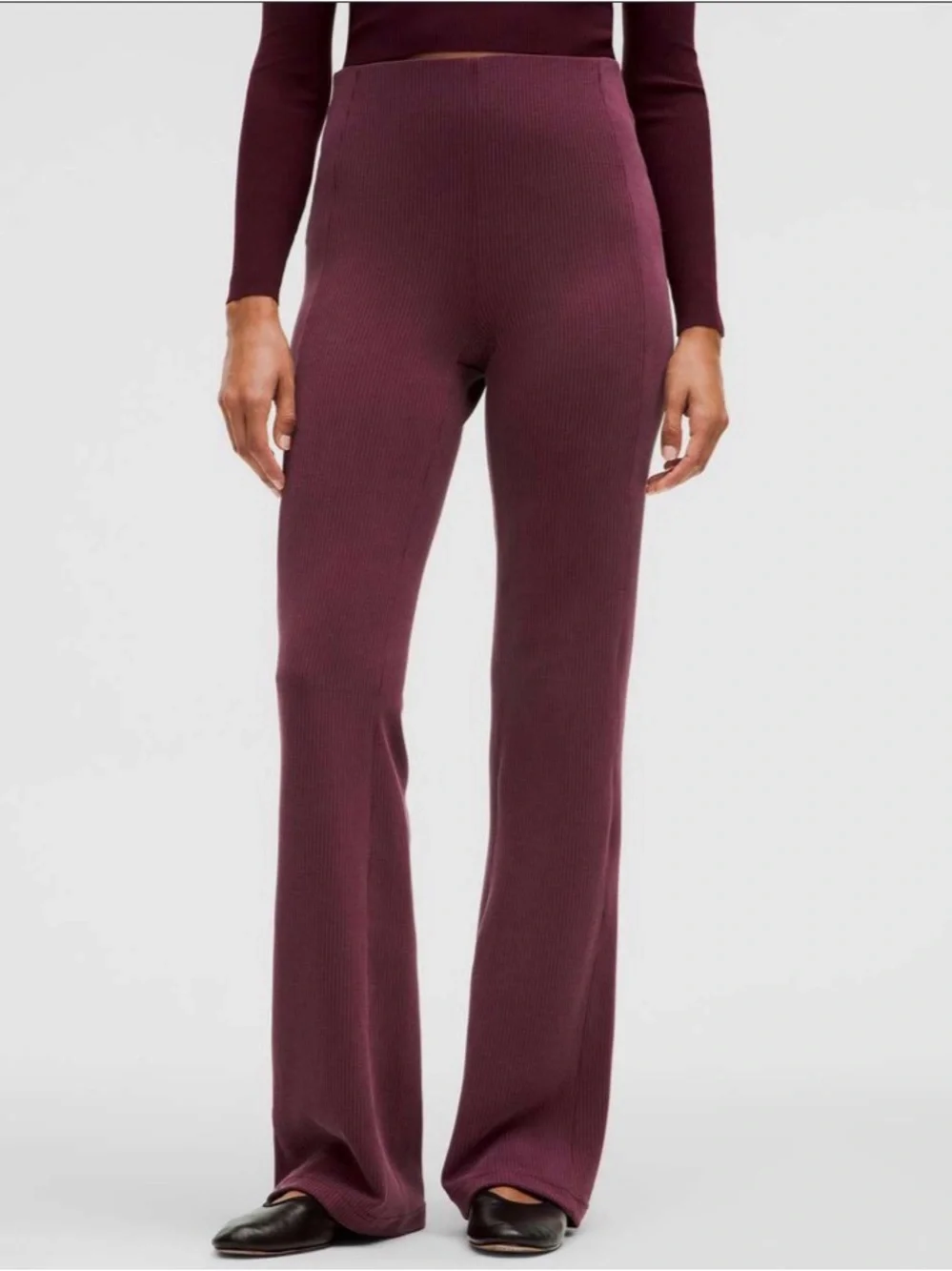 Lululemon Ribbed Softstreme Flared Pant *Regular - Garnet
